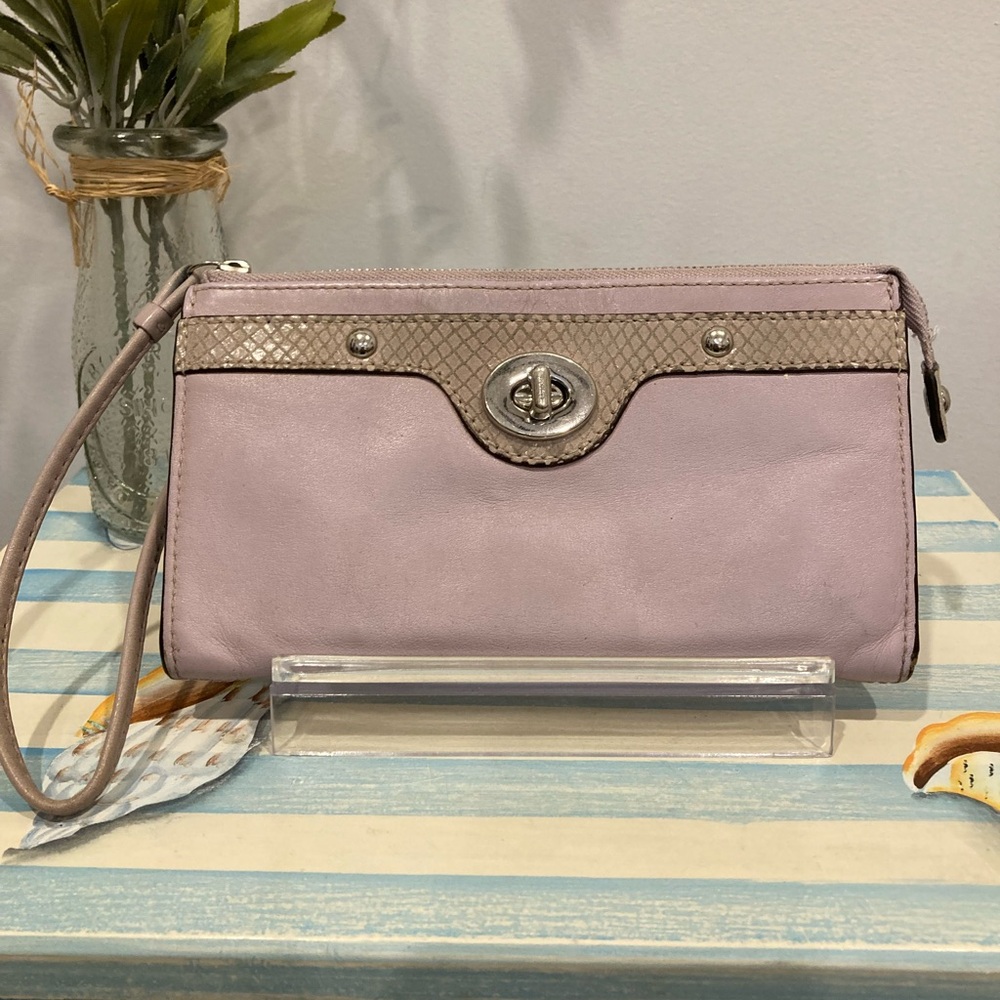 Coach Legacy Turnlock Zip Around Wristlet Wallet Lavender Leather Snakeskin Trim